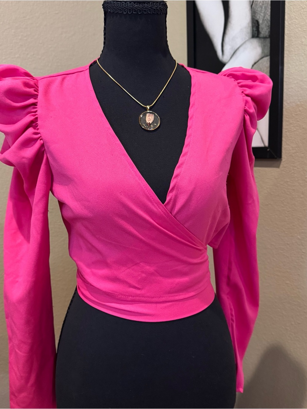 Fuchsia Deep V-Neck Puff Long Sleeve Wrap Crop Top